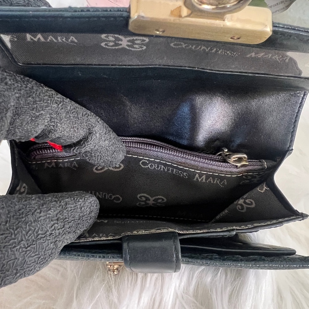 Countess Mara Wallet - Picture 6 of 9